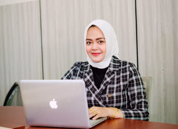 Dosen Kewirausahaan Universitas Pasir Pengaraian, Tryani Capeg Handmandho SKM MBA.