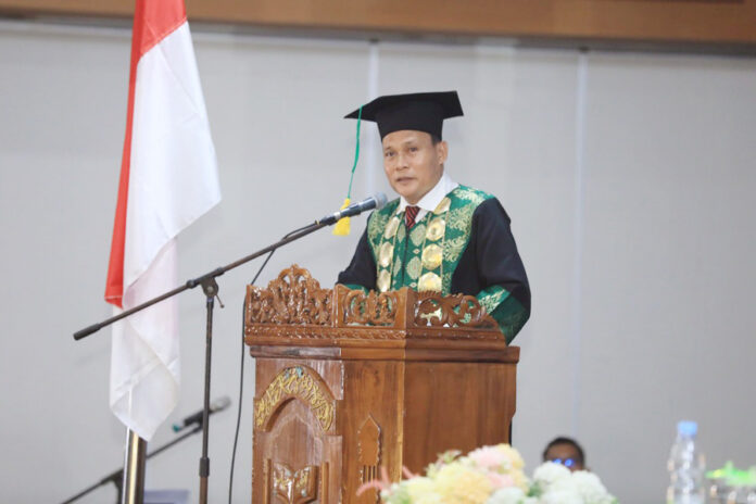 Rektor Universitas Pasir Pengaraian, Assoc. Prof. Dr. Hardianto, M.Pd., CPCT